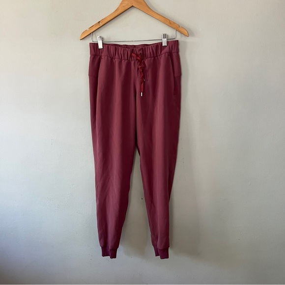 Lululemon On the Fly Rose Pink Joggers Size 6 - Picture 1 of 5